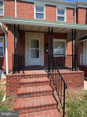 2119 HAWTHORNE ROAD - Photo 1