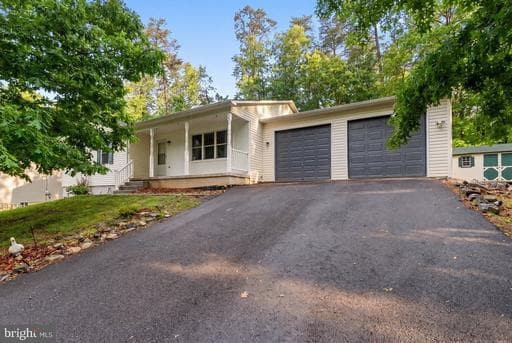 100 WOODLANDS LANE - Photo 1