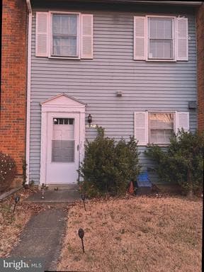 4624 Whitaker Pl, Woodbridge, VA 22193-3081, United States