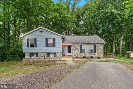 8566 STOCK DRIVE - Photo 1