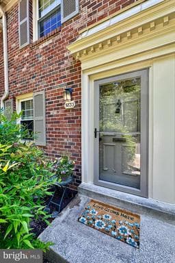 5833 ROYAL RIDGE DRIVE 943 - Photo 1