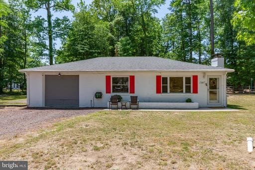 141 Fort King Dr, Colonial Beach, VA 22443-4124, United States