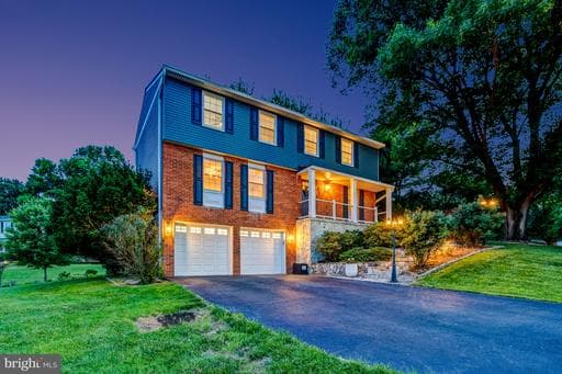 933 WAR ADMIRAL STREET - Photo 1