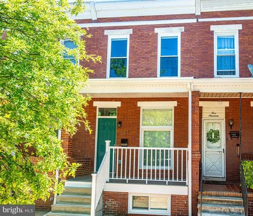 521 N POTOMAC STREET - Photo 1