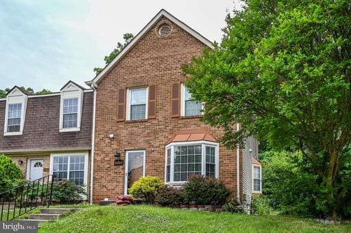 10324 BROOM LANE - Photo 1
