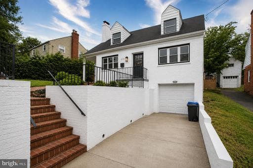 6131 Montrose Rd, Cheverly, MD 20785-1210, United States - Photo 1