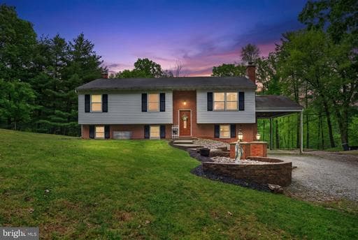2726 ASPEN DRIVE - Photo 1