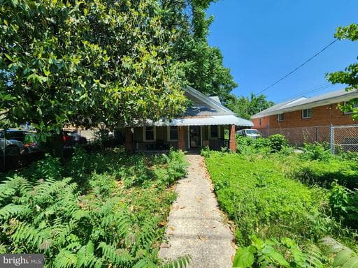 4506 BROOKS STREET