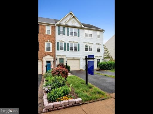 13538 Colesmire Gate Way, Bristow, VA 20136-5705, United States - Photo 1