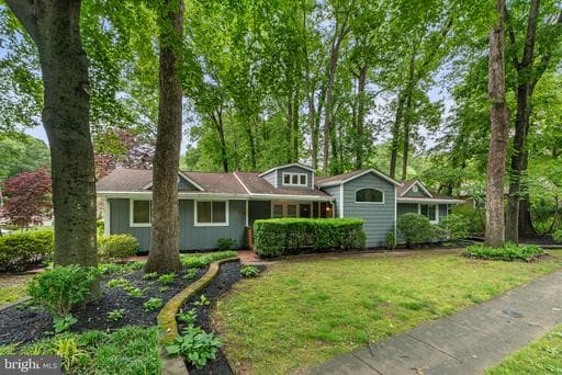 5206 HESPERUS DRIVE - Photo 1