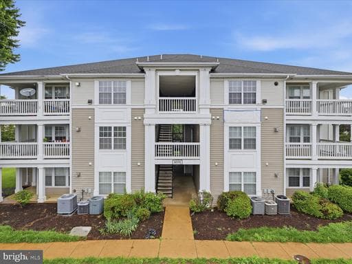 8091 LACY DRIVE 203 - Photo 1