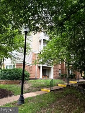 12915 ALTON SQUARE 417 - Photo 1