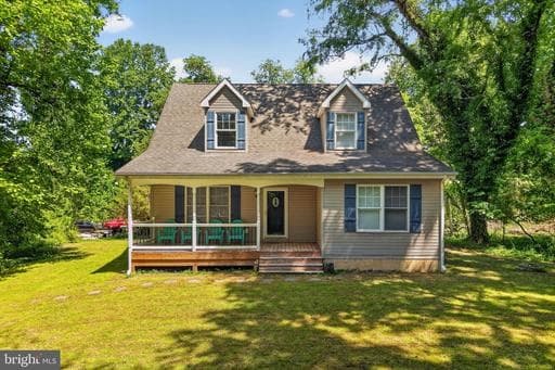 302 CECIL AVENUE - Photo 1