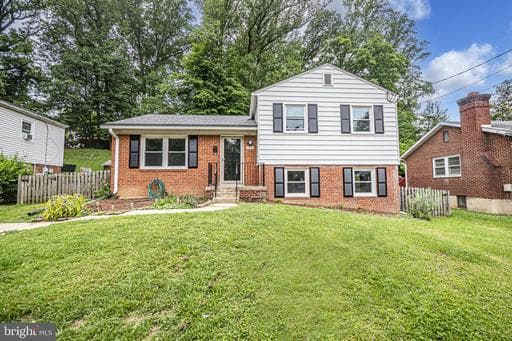 3901 Spruell Dr, Kensington, MD 20895-1342, United States - Photo 1