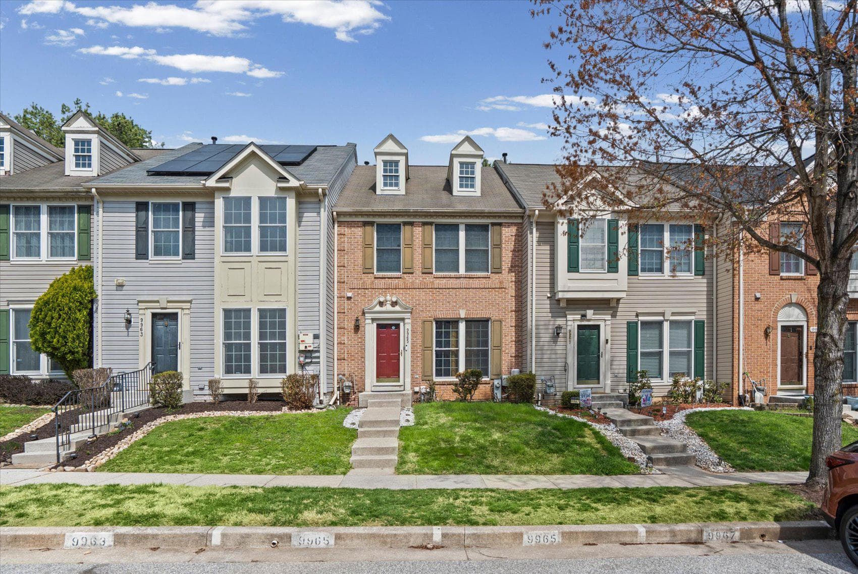 9965 SHERWOOD FARM ROAD - Photo 1