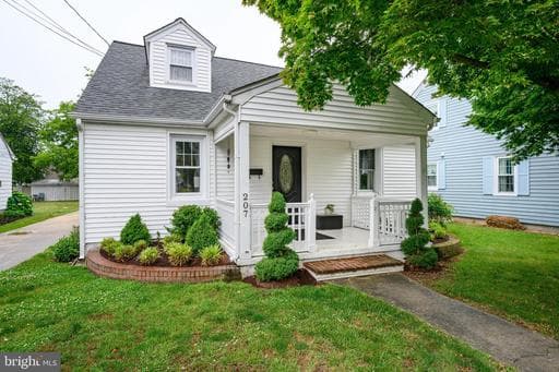 207 CRUSADER ROAD - Photo 1
