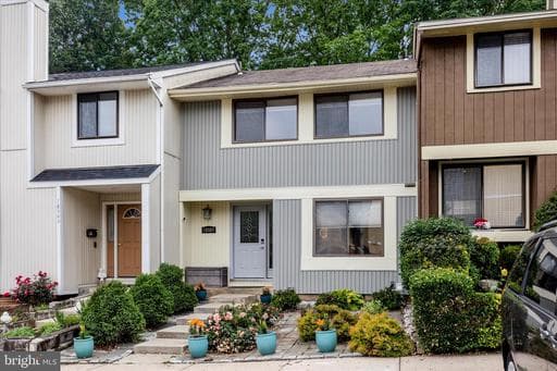 18507 EAGLES ROOST DRIVE - Photo 1