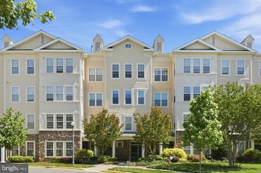 311 HIGH GABLES DRIVE 101