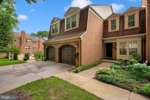 11402 EMPIRE LANE - Photo 1