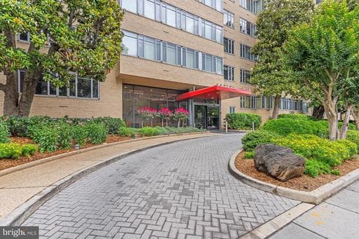 1711 MASSACHUSETTS AVENUE 628 - Photo 1