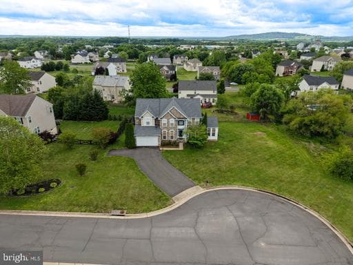 15411 OLD HOUSE COURT - Photo 1