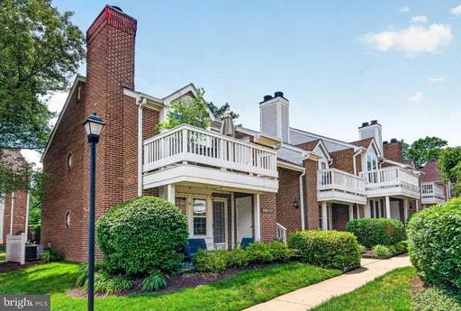 2584 S ARLINGTON MILL DRIVE 2