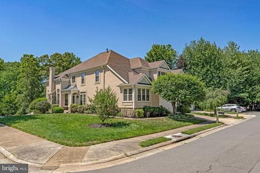 10003 DONAL LANE - Photo 1