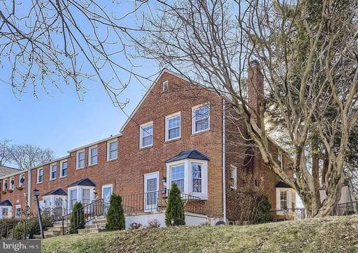 1621 ABERDEEN ROAD - Photo 1