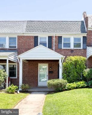 53 BURKSHIRE ROAD - Photo 1