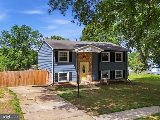 4206 CANYONVIEW DRIVE - Photo 1