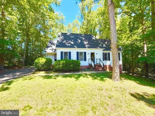 609 STONEWALL LANE - Photo 1