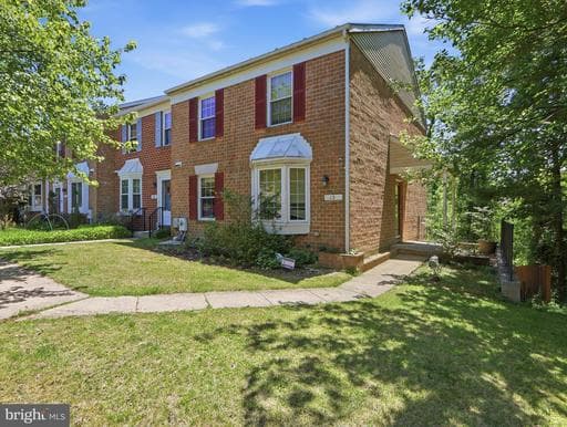 13 COURTWOOD DRIVE - Photo 1