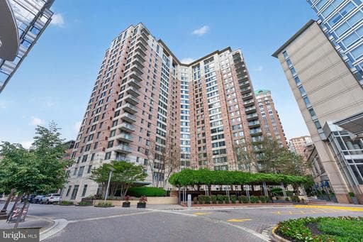851 N GLEBE ROAD 1301