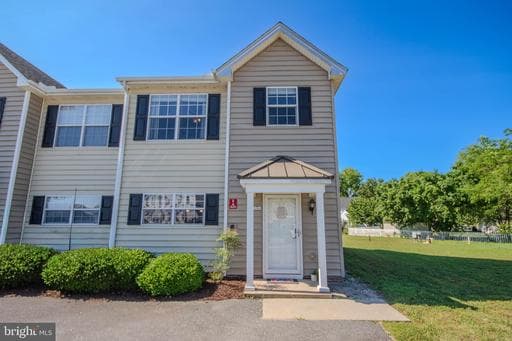 1144 FAIRVIEW LANE 1144