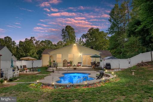 6811 PLANTATION FOREST DRIVE - Photo 1