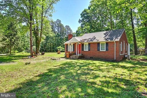 20322 Gum Tree Rd, Orange, VA 22960-4124, United States - Photo 1