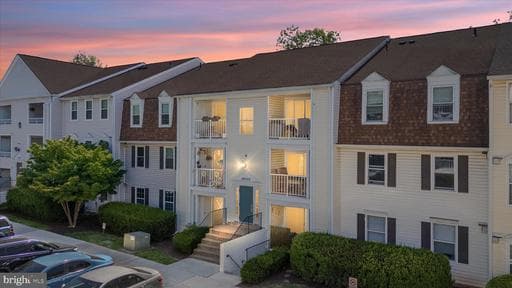20332 BEACONFIELD TERRACE 103 - Photo 1