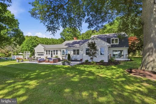 8670 Bozman Neavitt Rd, St Michaels, MD 21663-2454, United States - Photo 1
