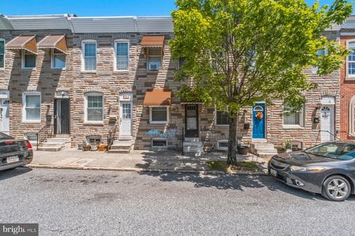 149 N CURLEY STREET - Photo 1
