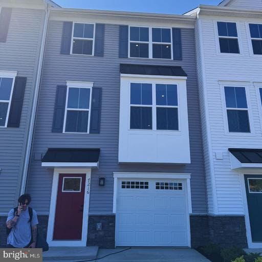 7216 MUSCA SHIRE LANE - Photo 1