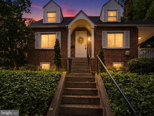 5507 GALLATIN STREET - Photo 1