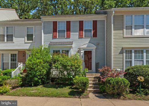700 LIONS GATE LANE - Photo 1