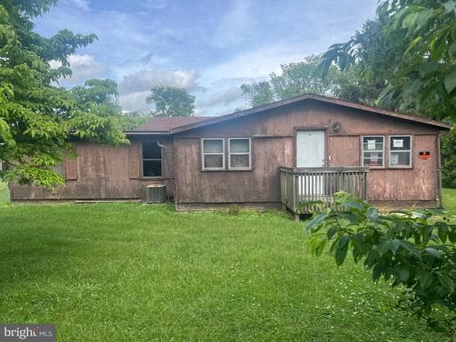 5109 GENERAL STUART COURT - Photo 1