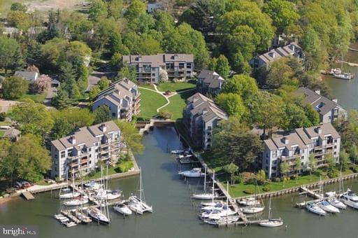 8 SPA CREEK LANDING DRIVE 8A2