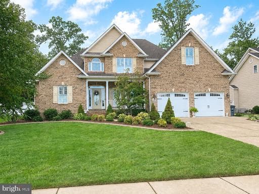 130 TRAVIS COURT - Photo 1