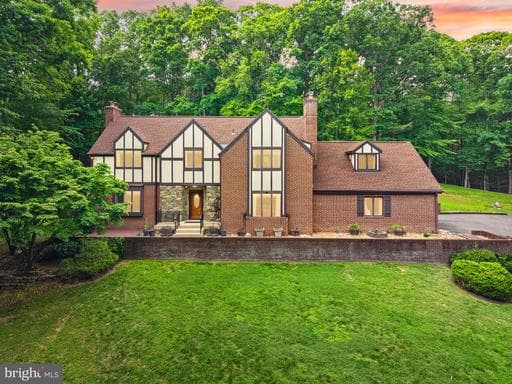 4896 OCCOQUAN CLUB DRIVE