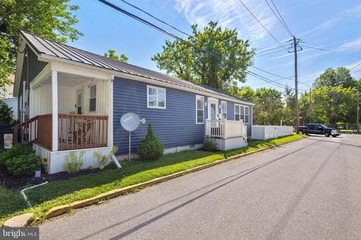 100 PROSPECT STREET - Photo 1