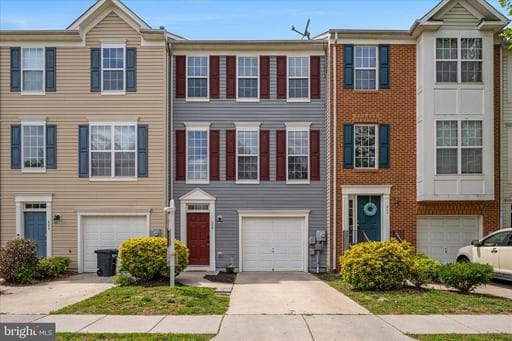509 HAMILTON COURT - Photo 1