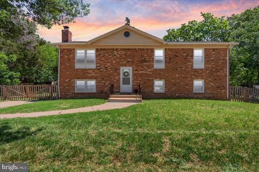 8004 MALCOLM ROAD - Photo 1