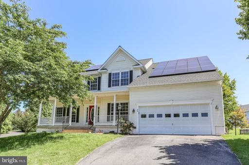 24 GRACE MANOR COURT - Photo 1